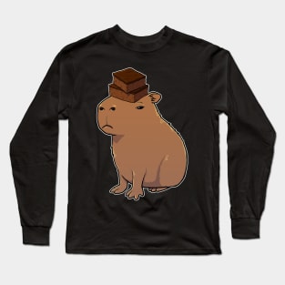 Capybara with Brownies on its head Long Sleeve T-Shirt